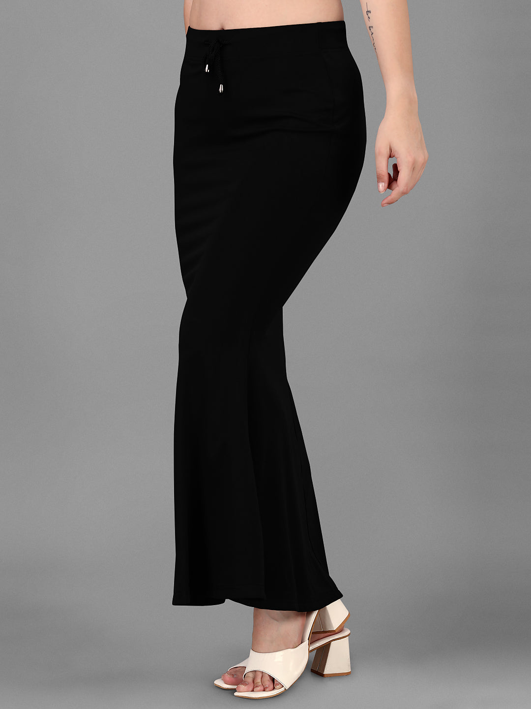 FISHCUT Saree Shaper - Black Colour